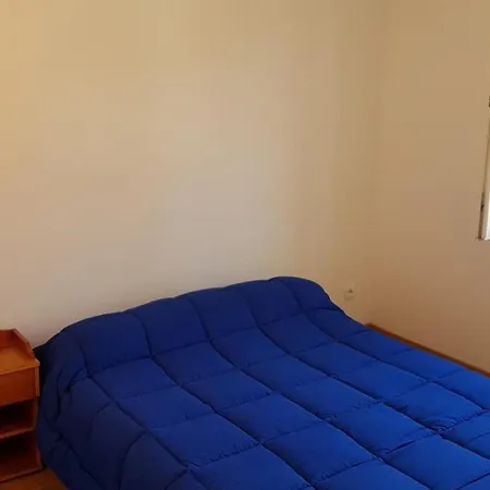 Apartament Climatisee Refaite A Neuf Au Calme Avec Piscine, Terrasse Et Parking, Proche Et Port - Fr-1-723-159 *